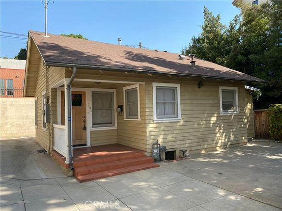 701 Mira Monte Place Pasadena, CA Apartment Active - Photo 1 of 9. Opens carousel modal