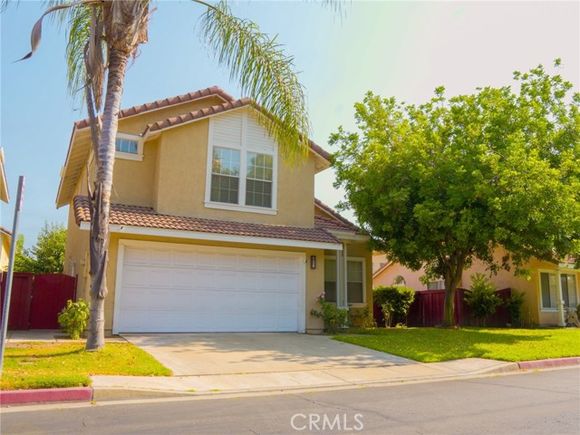 138 Greenhedge Lane