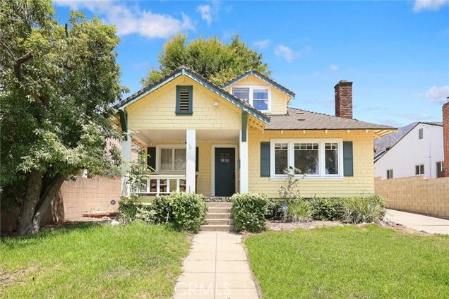 187 W Montecito Avenue Sierra Madre, CA House Active - Photo 1 of 37. Opens carousel modal
