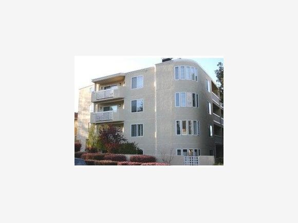 518 Almer Road Unit 3 Burlingame, CA Condo Sold - Photo 1 of 6. Opens carousel modal