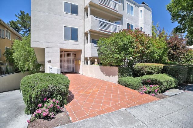518 Almer Road Unit 3 Burlingame, CA Condo Sold - Photo 1 of 34. Opens carousel modal