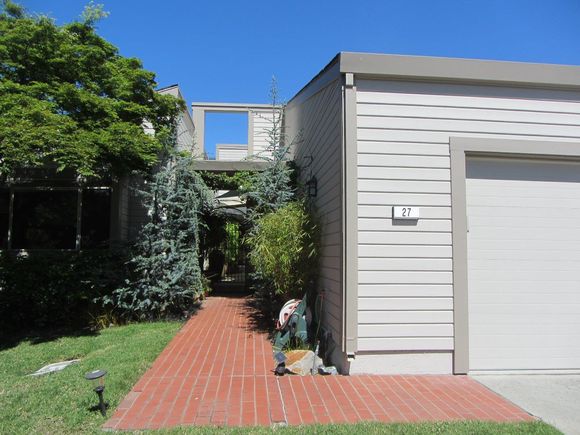 27 Alverno Court Redwood City, CA Condo Sold - Photo 1 of 24. Opens carousel modal