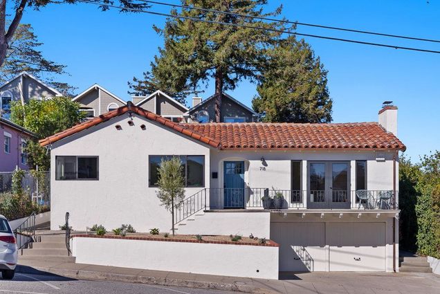 718 3rd Street Santa Cruz, CA House Sold - Photo 1 of 39. Opens carousel modal