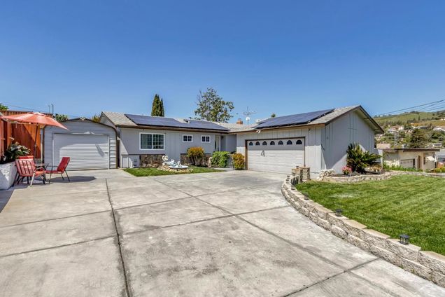 3561 Glasgow Court San Jose, CA House Sold - Photo 1 of 27. Opens carousel modal