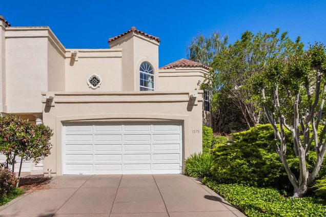 1375 Cuernavaca Circulo Mountain View, CA Townhouse Sold - Photo 1 of 40. Opens carousel modal