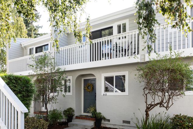 445 Oak Avenue Redwood City, CA Condo Sold - Photo 1 of 21. Opens carousel modal