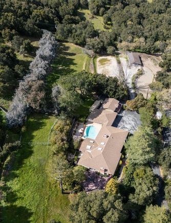 252 Raymundo Drive