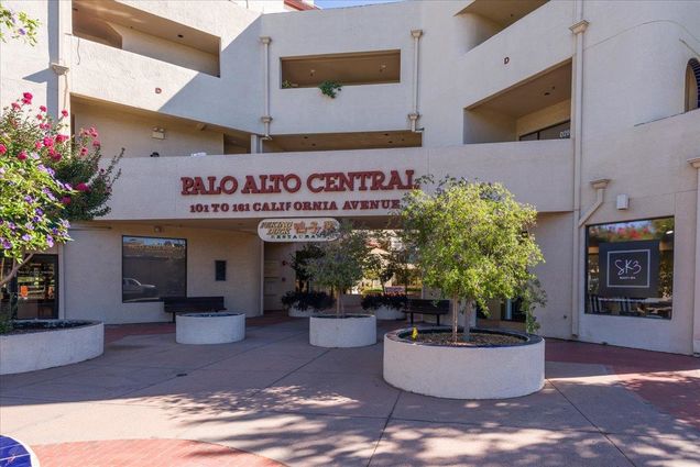 117 California Avenue Unit D400 Palo Alto, CA Condo Sold - Photo 1 of 14. Opens carousel modal