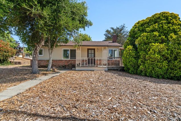 224 Hacienda Drive