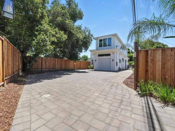 2004 Cherrystone Drive
