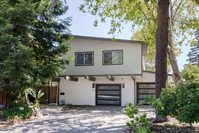 653 Wildwood Lane