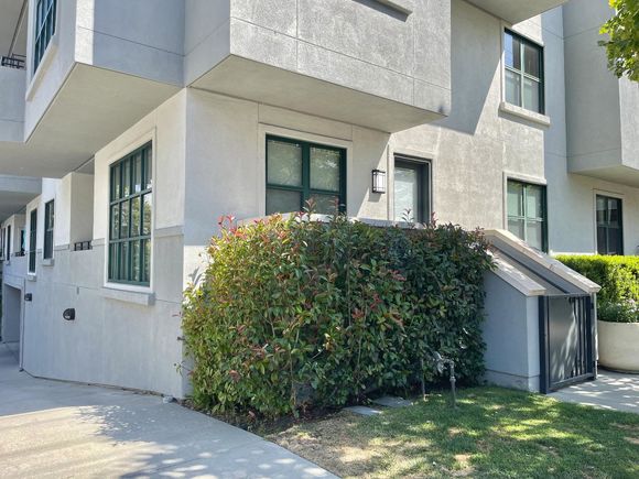 225 9th Avenue Unit 105