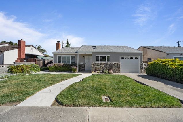 230 San Juan Drive