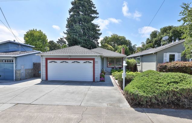 1621 Brittan Avenue
