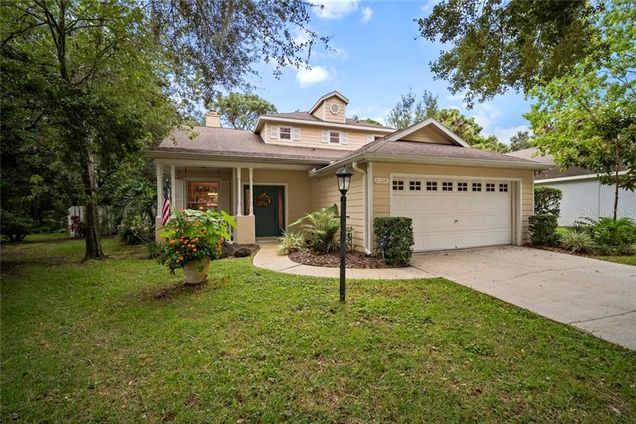 11209 Parkside Place LAKEWOOD RANCH, FL House Sold - Photo 1 of 1. Opens carousel modal
