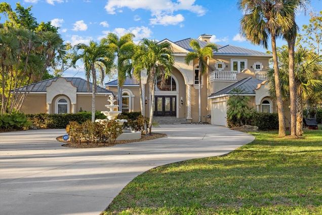 6779 Ashley Court
