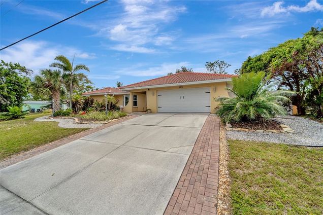 221 Sorrento Drive OSPREY, FL House Sold - Photo 1 of 1. Opens carousel modal