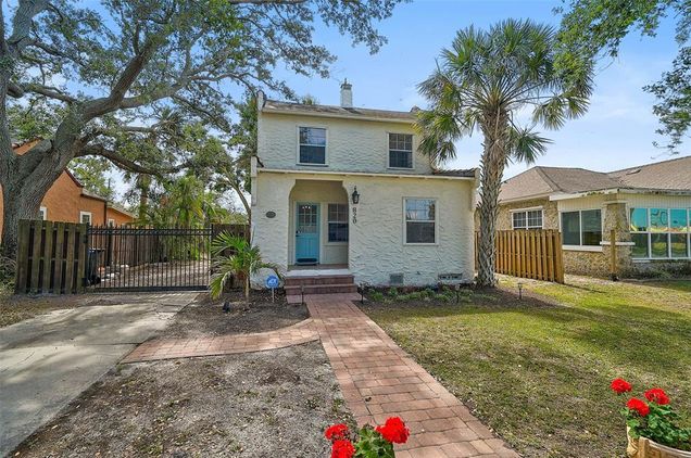 820 Groveland Avenue VENICE, FL House Sold - Photo 1 of 1. Opens carousel modal