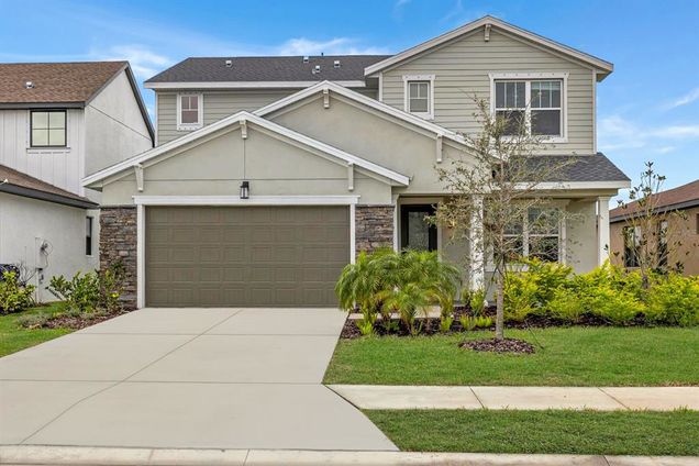 8330 Abalone Loop PARRISH, FL House Active - Photo 1 of 40. Opens carousel modal
