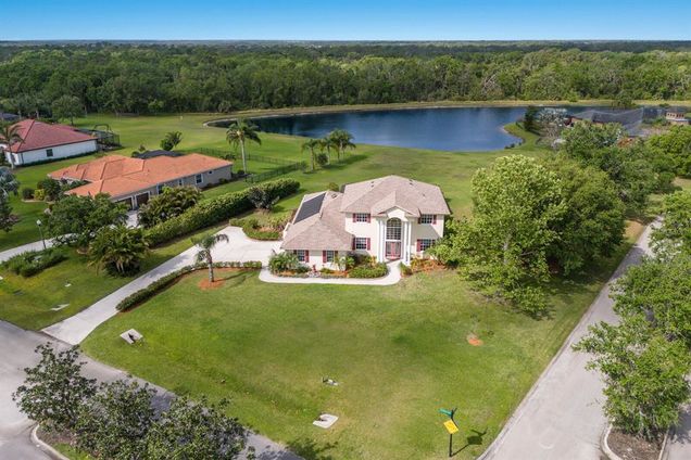 3607 Twin Rivers Trail PARRISH, FL House Active - Photo 1 of 74. Opens carousel modal