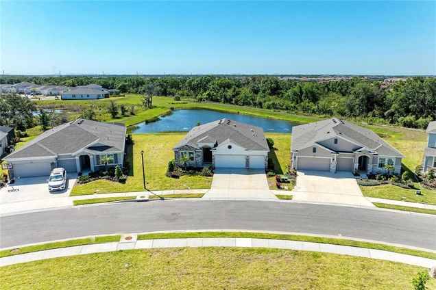 17555 Cantarina Cove