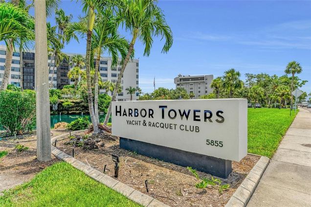 5855 Midnight Pass Road Unit 416