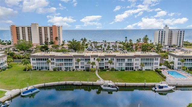 4350 Chatham Drive Unit E106