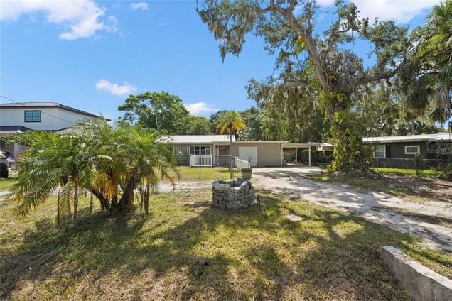 1013 Cronley Place