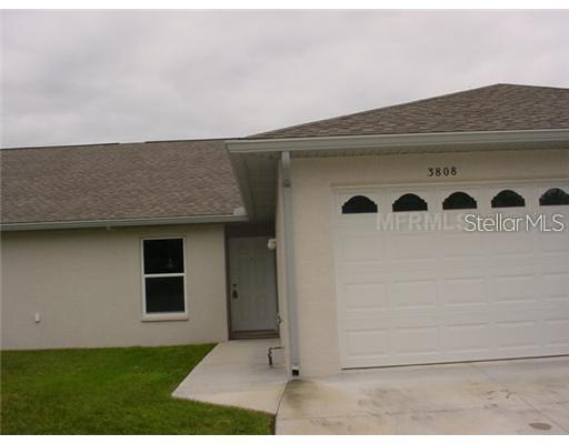 3808 3rd Avenue W PALMETTO, FL House Active - Photo 1 of 10. Opens carousel modal