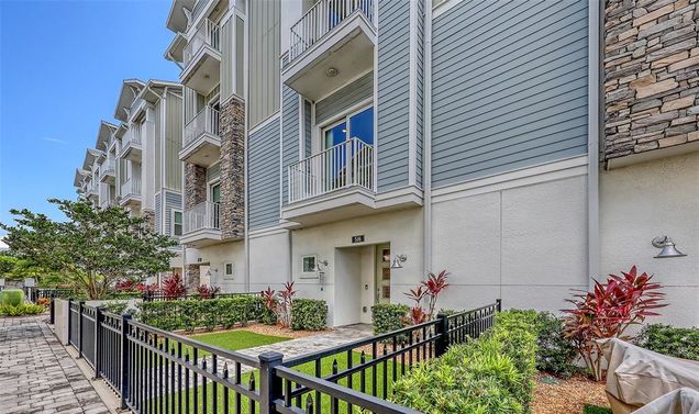 516 Laurel Park Drive SARASOTA, FL Townhouse Active - Photo 1 of 46. Opens carousel modal