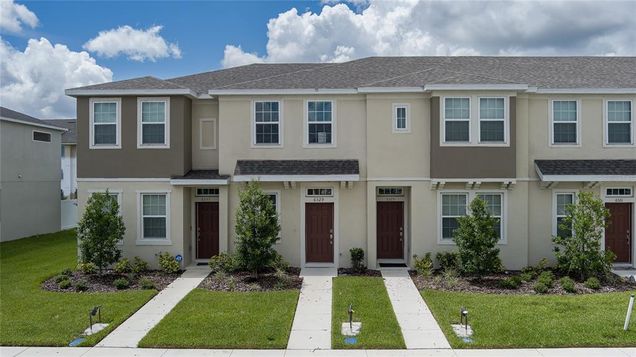 6329 Fairmont Lane PALMETTO, FL Townhouse Active - Photo 1 of 39. Opens carousel modal