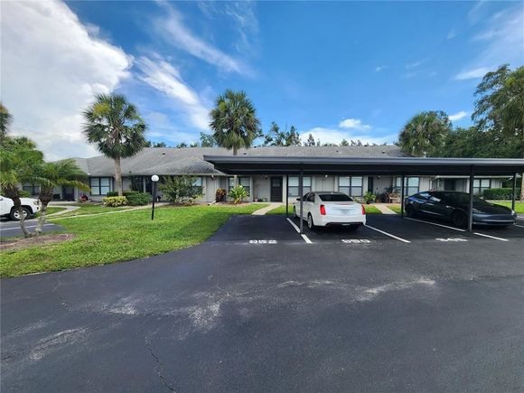 948 N Beneva Road Unit V25