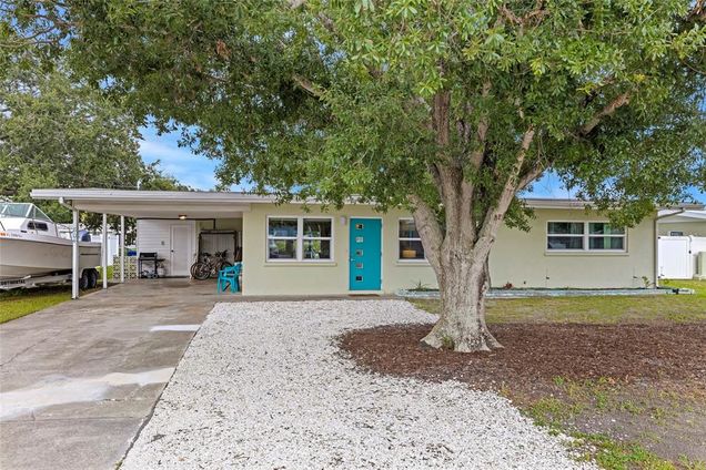 804 Poinsettia Avenue ELLENTON, FL House Active - Photo 1 of 48. Opens carousel modal