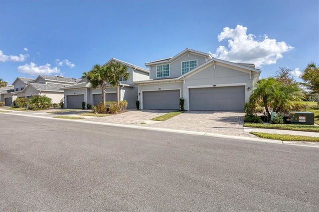 14640 Sycamore Court Unit 2822 PUNTA GORDA, FL Townhouse Active - Photo 1 of 67. Opens carousel modal