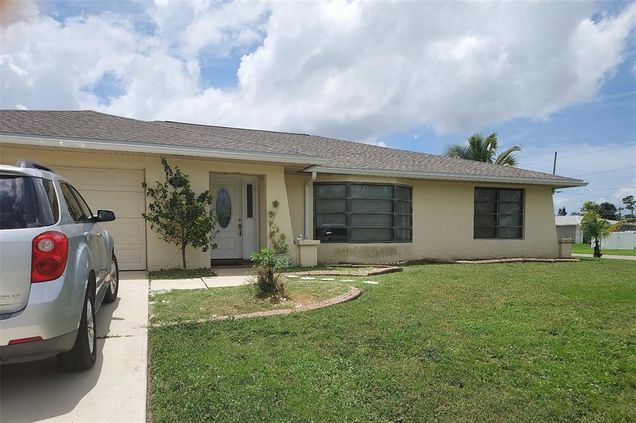 957 Chevy Chase Street PORT CHARLOTTE, FL House Active - Photo 1 of 11. Opens carousel modal