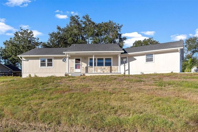 1405 Westmoreland Avenue EUSTIS, FL House Sold - Photo 1 of 1. Opens carousel modal