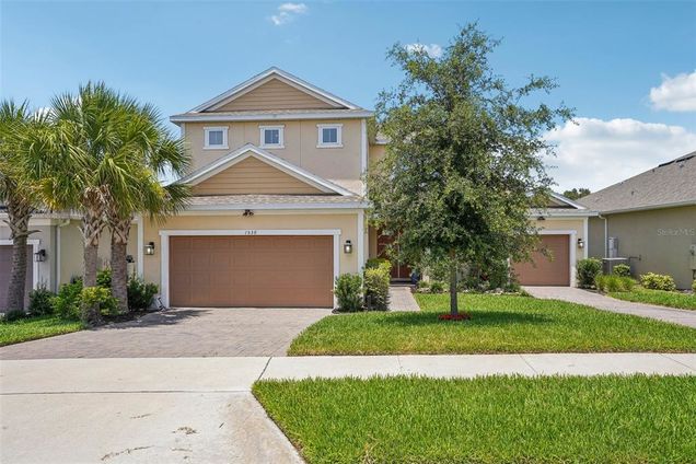 1539 Osprey View Drive APOPKA, FL House Active - Photo 1 of 50. Opens carousel modal