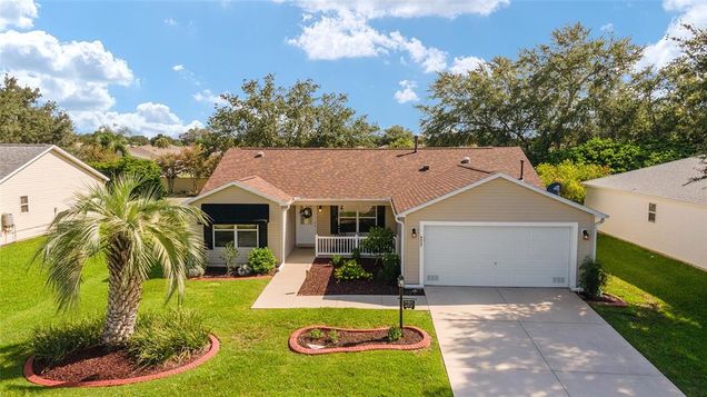 8537 SE 177th Bartram Loop THE VILLAGES, FL House Active - Photo 1 of 62. Opens carousel modal