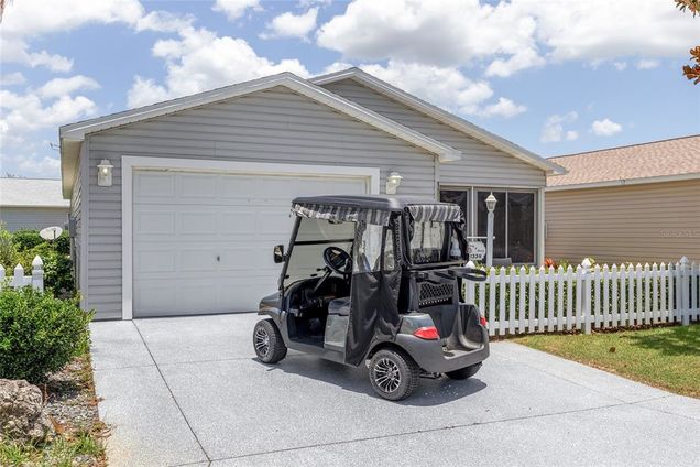 1334 Hollyberry Place
