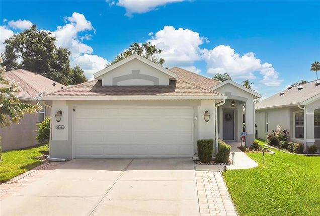 1017 Saint Ives Court MOUNT DORA, FL House Active - Photo 1 of 37. Opens carousel modal