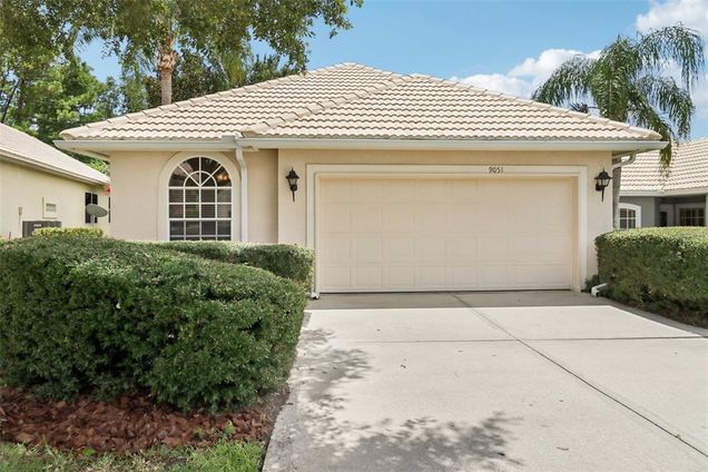 9051 Saint Andrews Way MOUNT DORA, FL House Active - Photo 1 of 38. Opens carousel modal