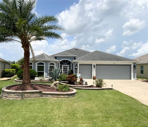 3343 Hollyoak Way