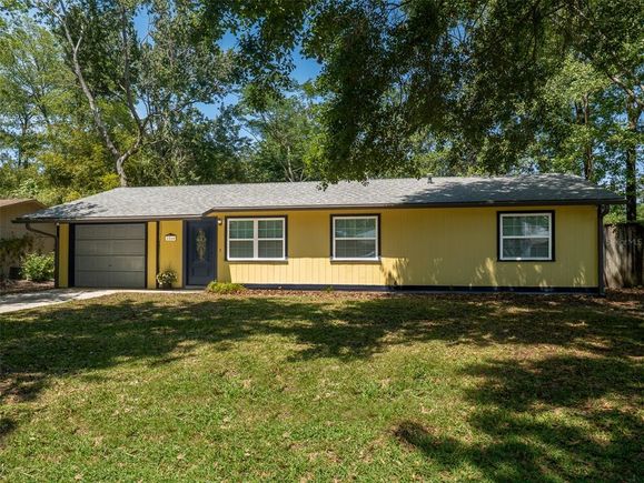 2260 NW 36th Place