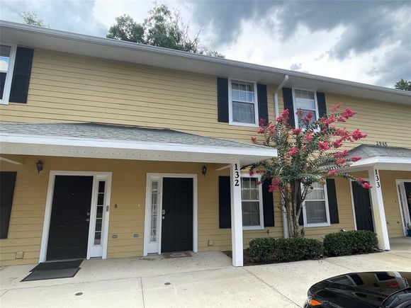 2945 SW 35th Place Unit 132