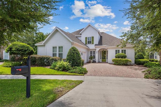 4035 NW 63rd Street GAINESVILLE, FL House Active - Photo 1 of 41. Opens carousel modal