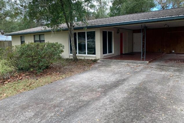 214 SW 40 Street GAINESVILLE, FL House Active - Photo 1 of 11. Opens carousel modal