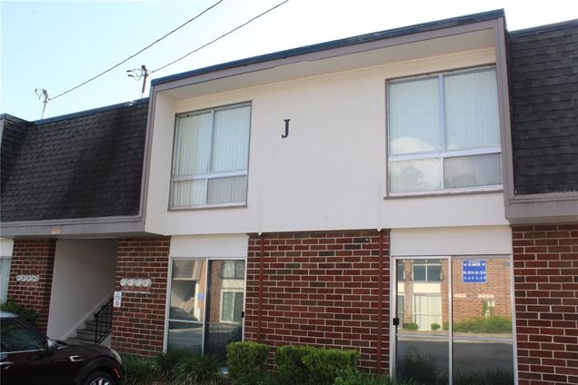 1700 SW 16th Court Unit Condo J21