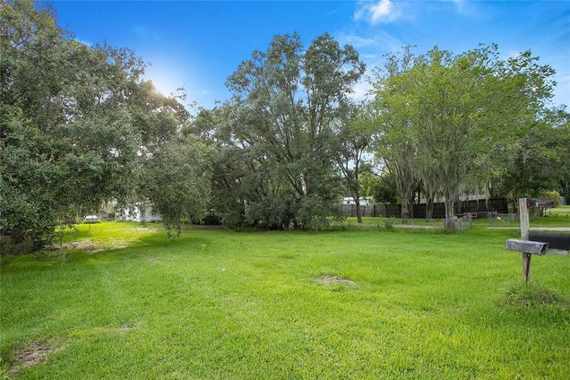 1621 Dawn Heights Drive LAKELAND, FL House Sold - Photo 1 of 1. Opens carousel modal