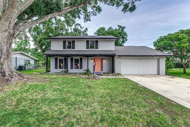 1305 Avenue S NW WINTER HAVEN, FL House Sold - Photo 1 of 1. Opens carousel modal