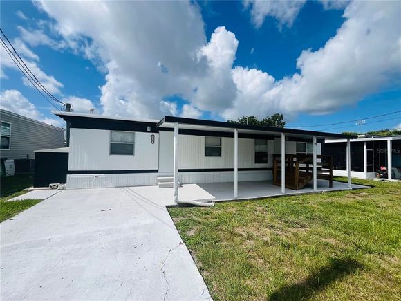 550 Woodpecker Pike WINTER HAVEN, FL House Active - Photo 1 of 15. Opens carousel modal